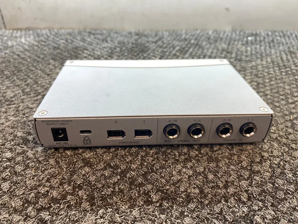 Behringer F-Control Fca202 Sound Card - View 6