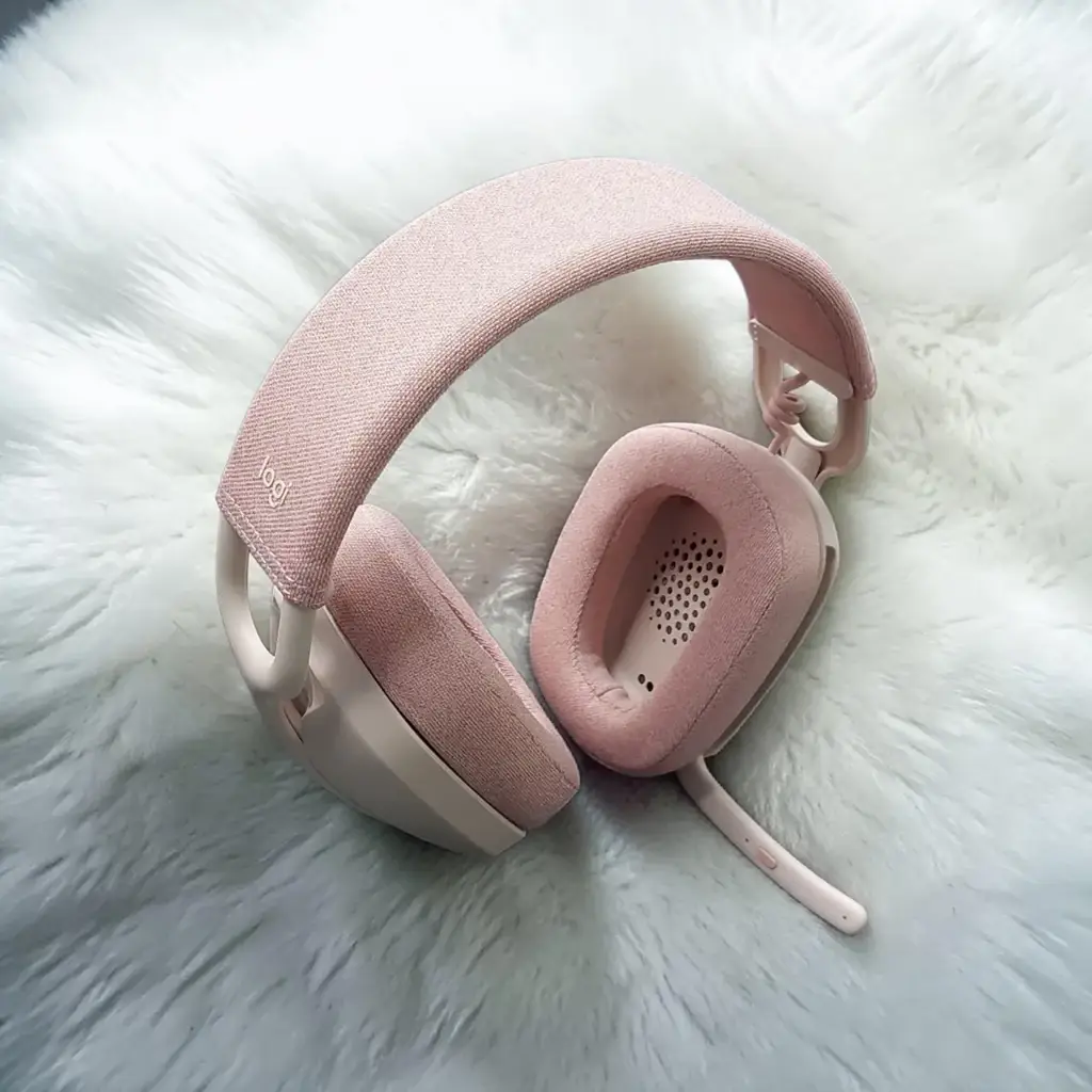 Logitech Zone Vibe 100 — Wireless Headset