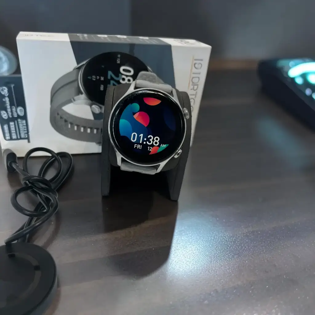 Polartec Full Touch Silver Bluetooth Smart Watch - View 4