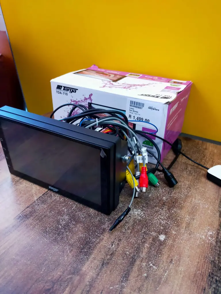 Targa Tda-710 Car Radio - View 4