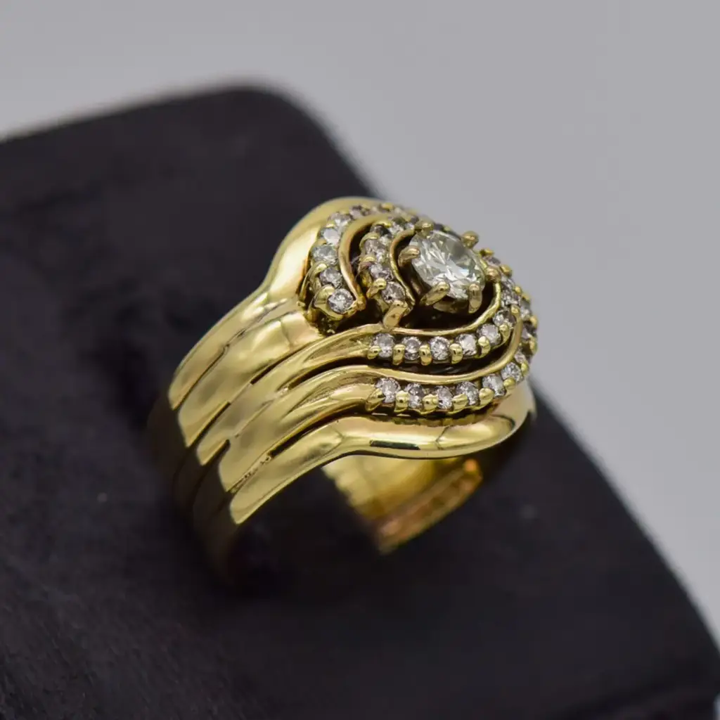 9ct Yellow Gold Wedding Ring 5 Piece