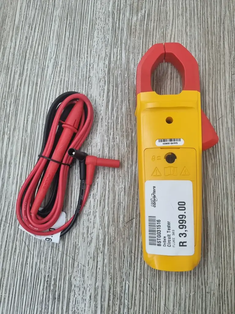 Fluke 303 Clamp Meter - View 3