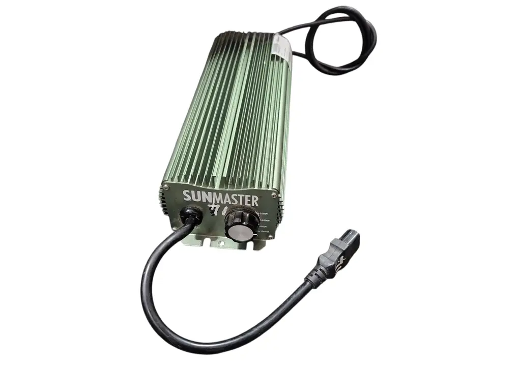 Sunmaster 600W Lamps & Lighting - View 4
