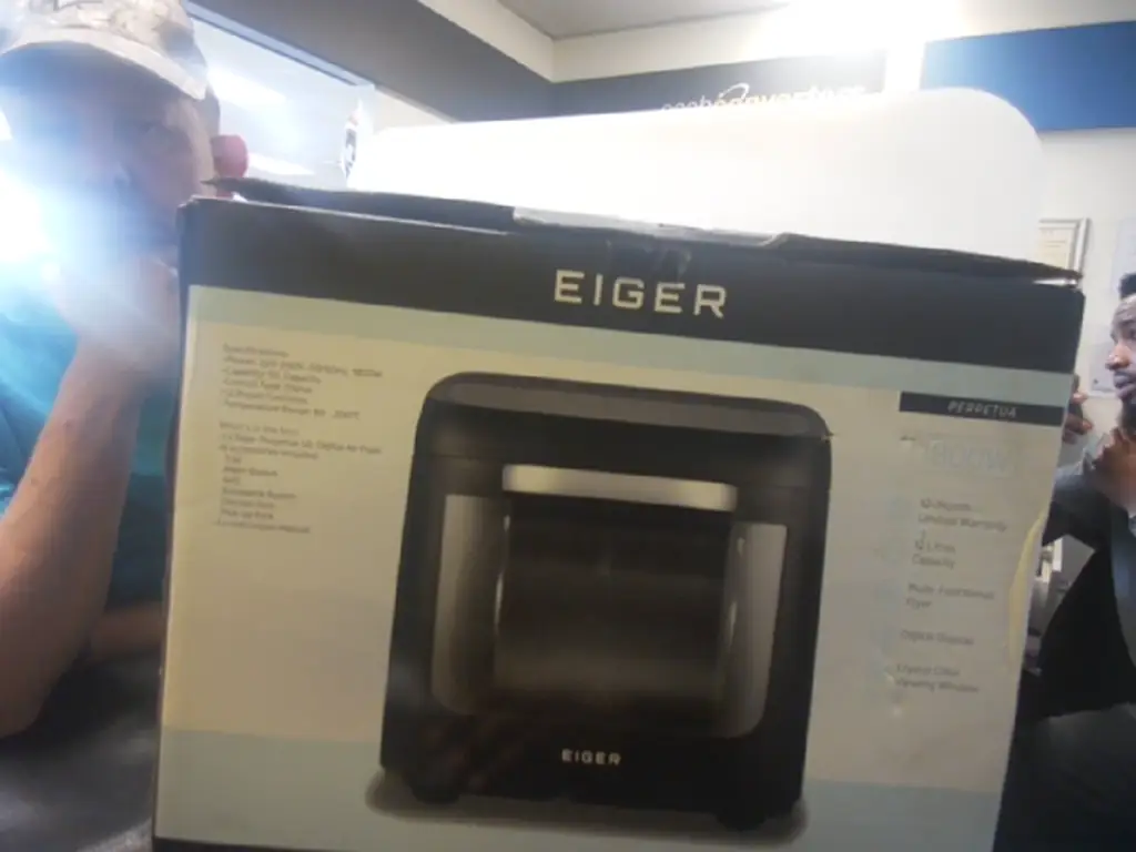 Eiger Perpetua 12L Air Fryer - View 2