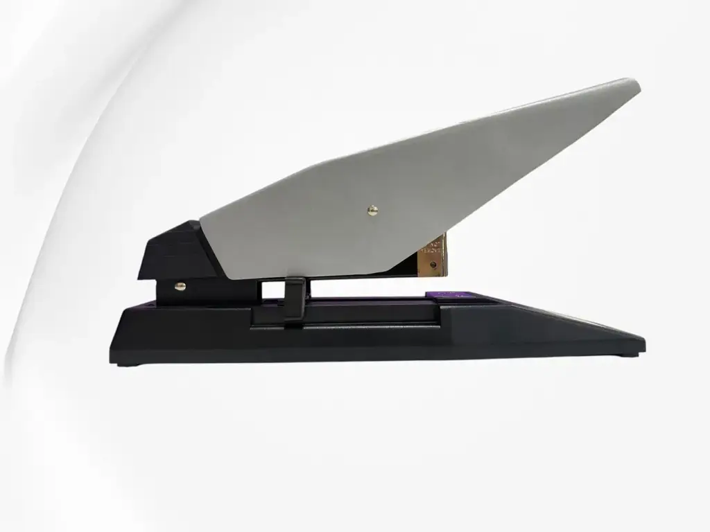 Heavy Duty Stapler. - View 3