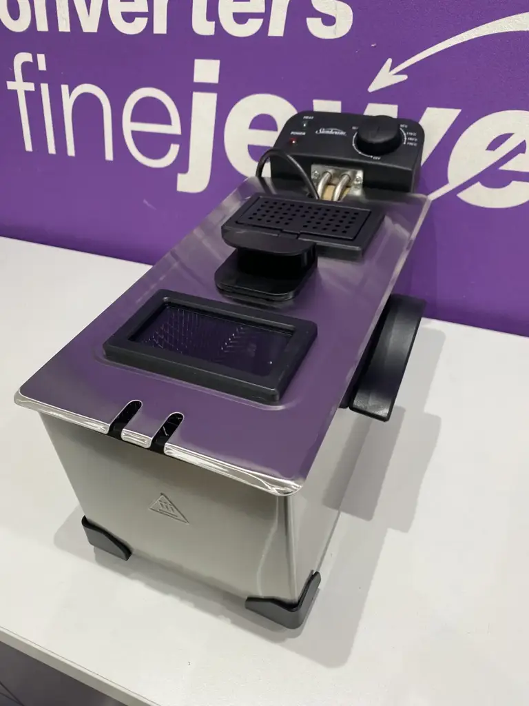 Sunbeam 3L Deep Fryer (Sdf-8502C/Sdf-8502B)
