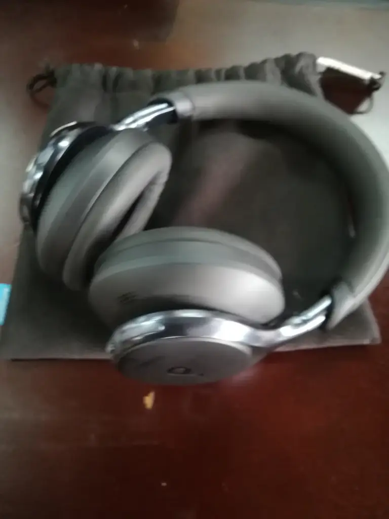 Soundcore Space One Headsets - View 2