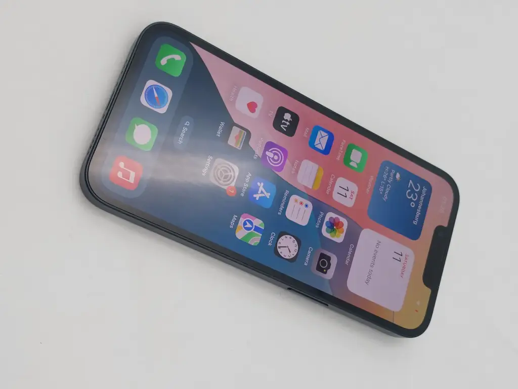 Apple Iphone 14 - View 2