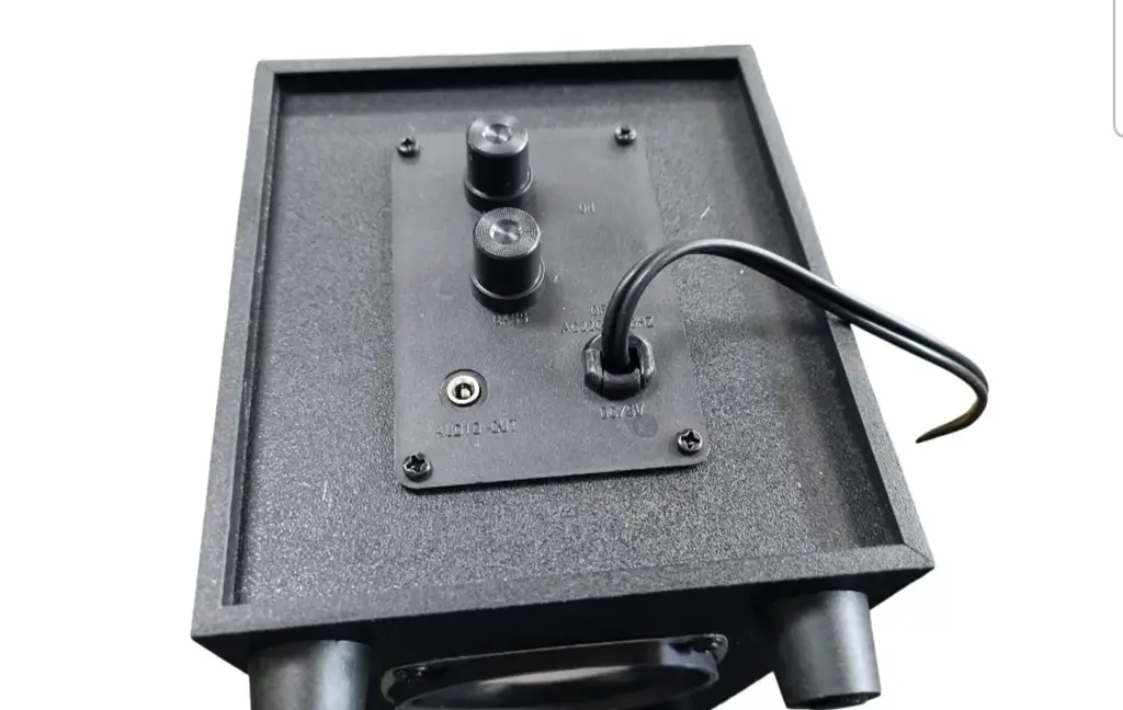 Aim 2 In 1Mini Multi Media System - View 3