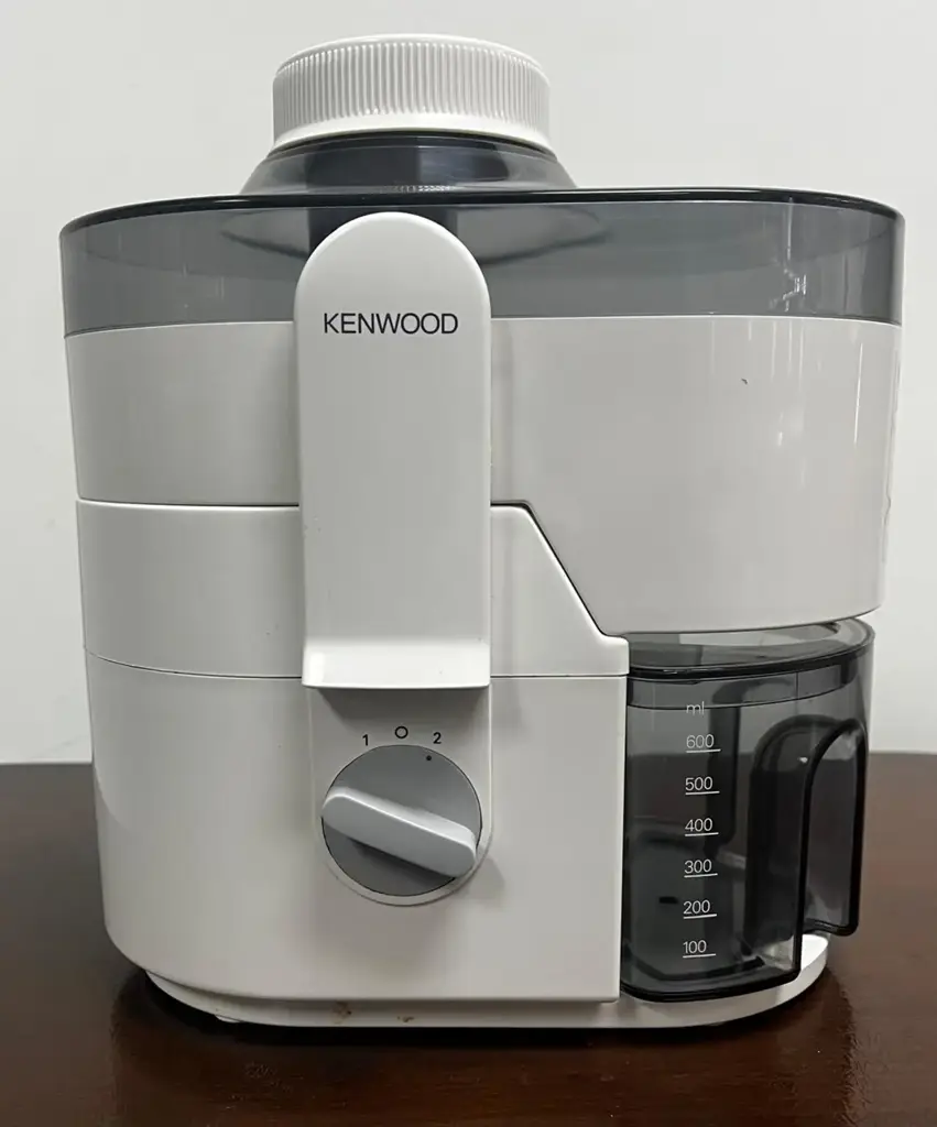 Kenwood Juicer Je500 150W - View 2