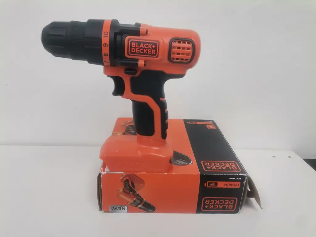 Black+Decker 18V System Cordless Drill Driver Without Battery & Charger - View 3