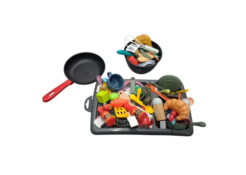 Wooden Toy Play Kitchen (In-Store Collection Only) - View 4