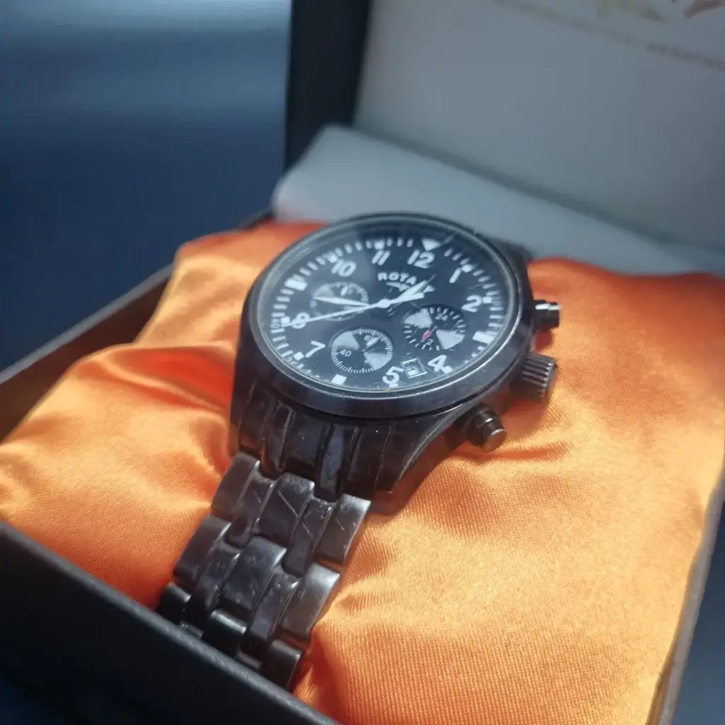 Rotary G802681/19 Quartz Chronograph Watch - View 3