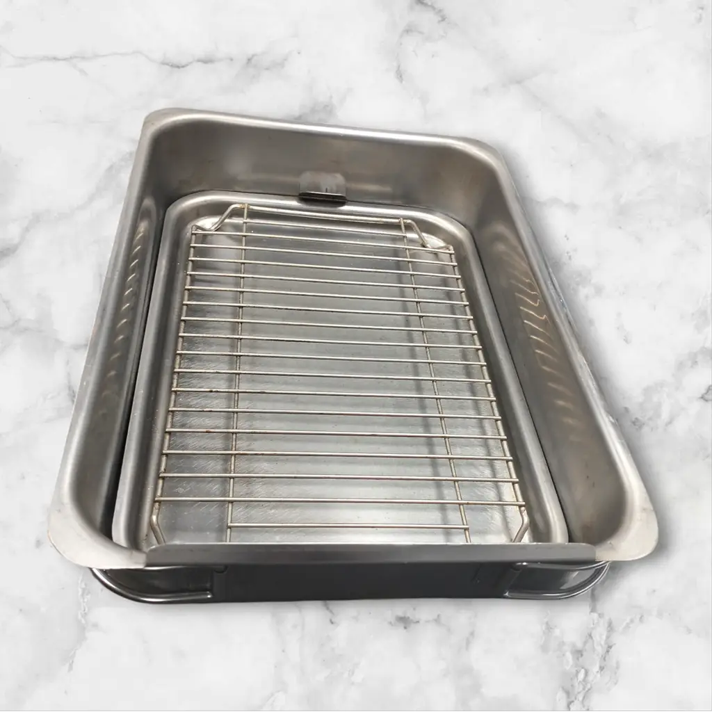 Camerons Caterin Tray - View 2