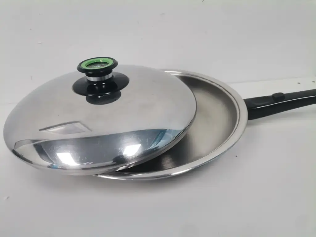 28 Cm Long Handle Chef's Pan(Pre-Owned) - View 2