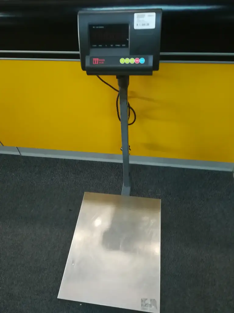 Micro A12 E Scale