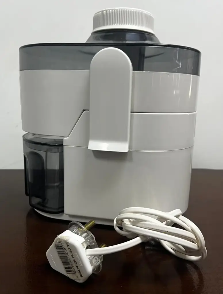 Kenwood Juicer Je500 150W - View 3