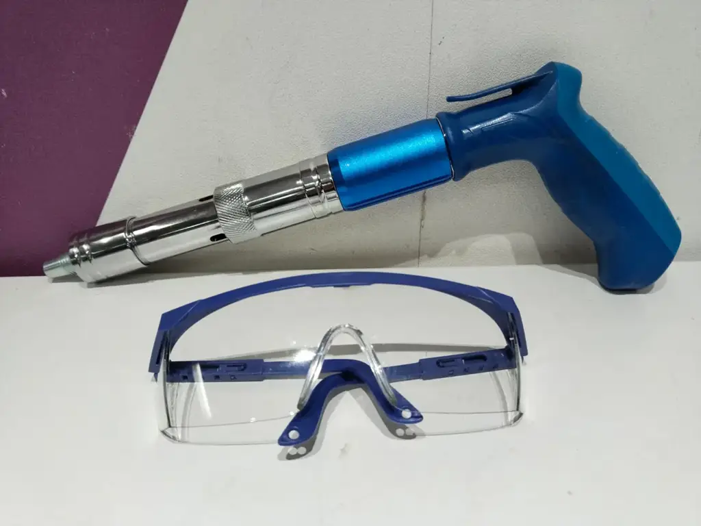 3Rd Generation Mini Nail Shooter - View 4