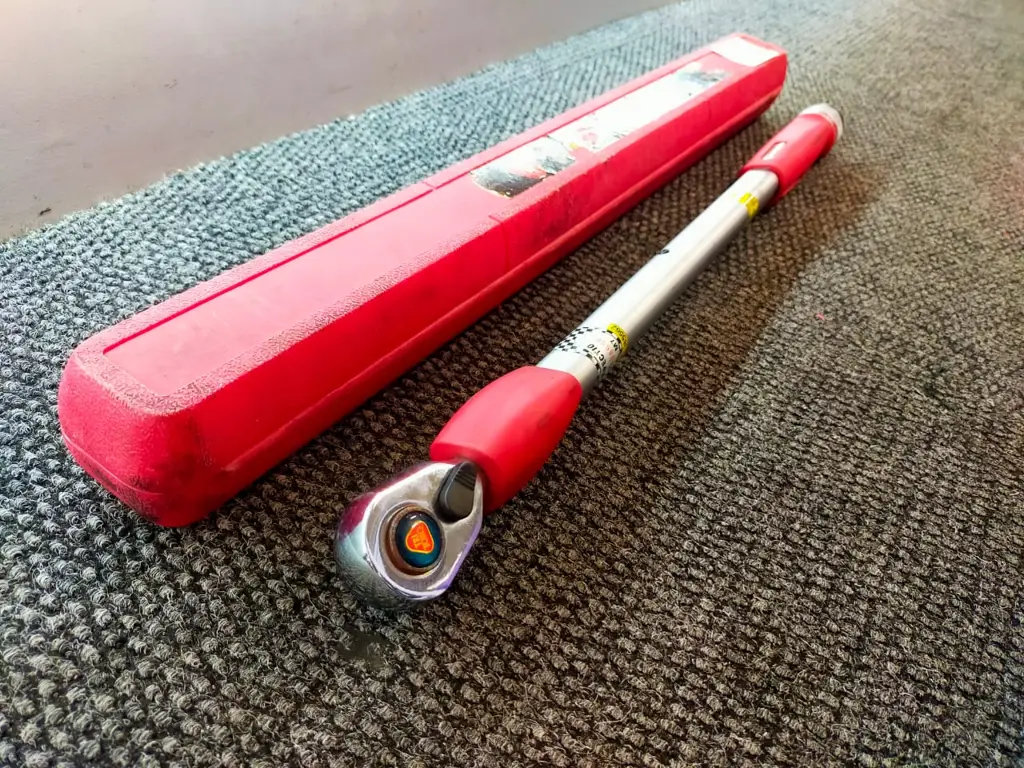 Tri Torq Tri Torq 12Inch Sq. Dr. Torque Wrench 60 320Nm - View 3