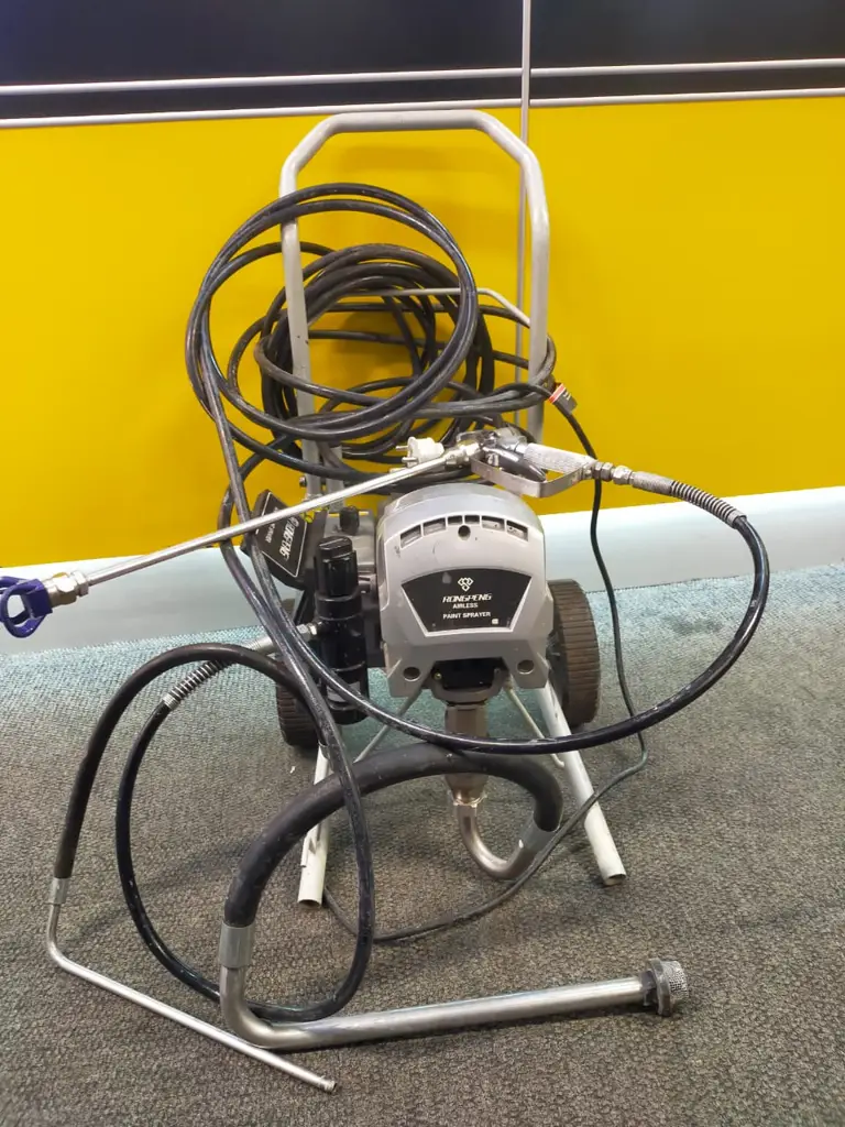 Rongpeng Electric Airless Sprayer R550 - View 2