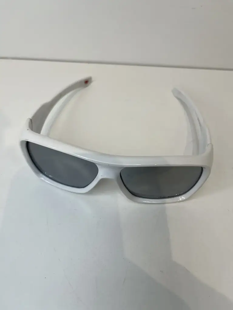 Oakley Oo9492 Chaminade 949202 Men's Sunglasses - View 3