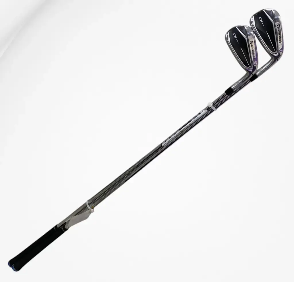 Golf Clubs. - View 3
