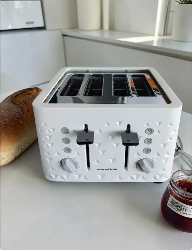 Morphy Richards Kettle And 4 Slice Toaster - View 2