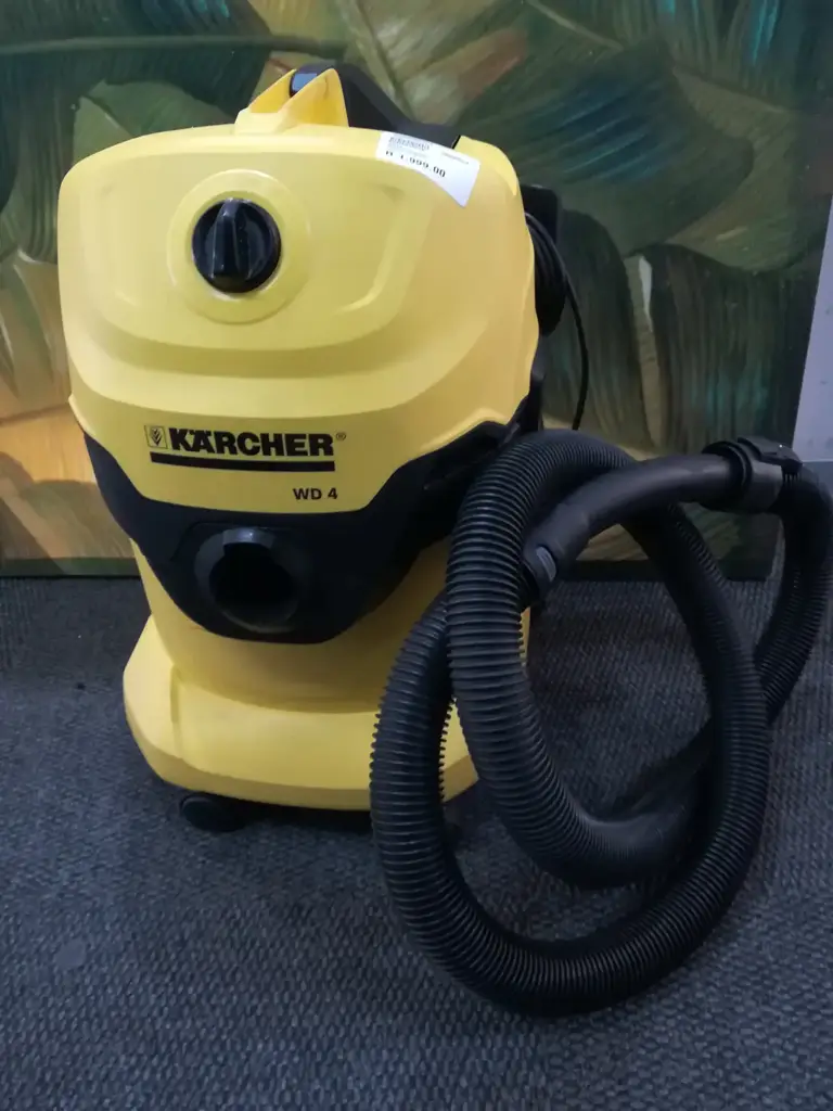 Karcher Wd 4 Vaccum Machine