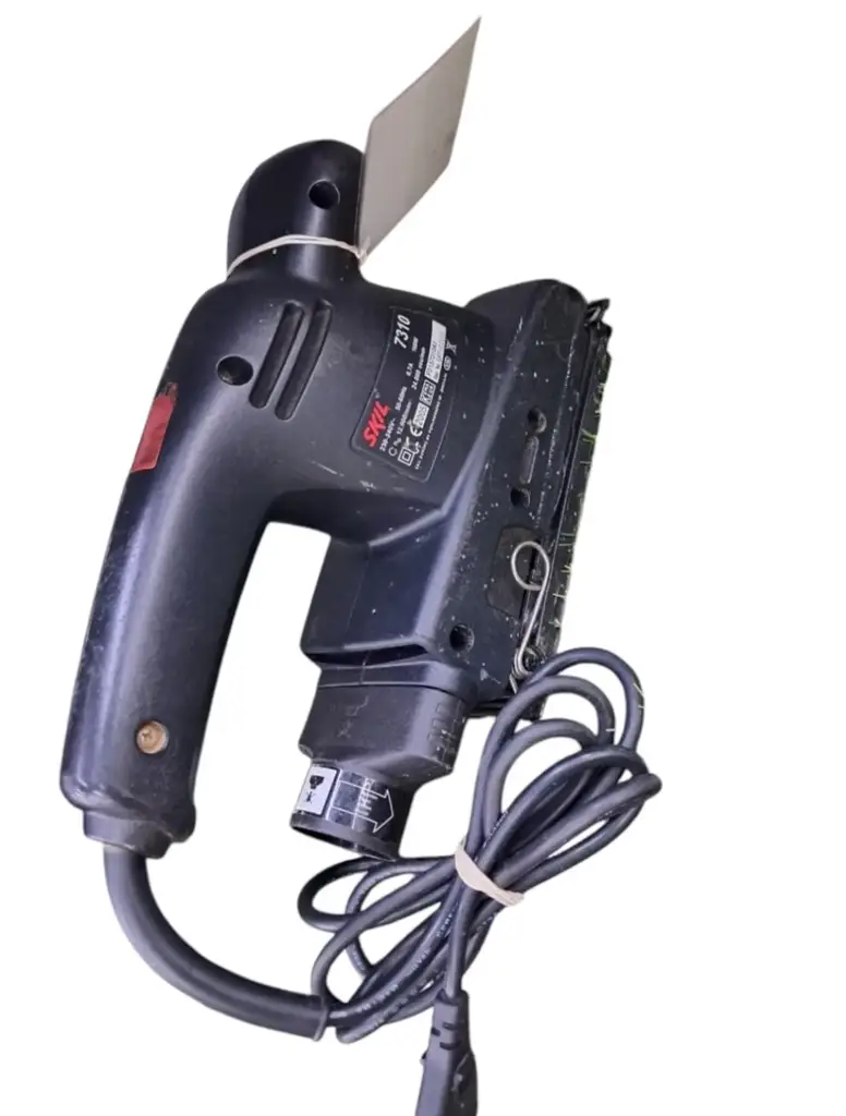 Skil Orbital 7310 Sander (160W) - View 2