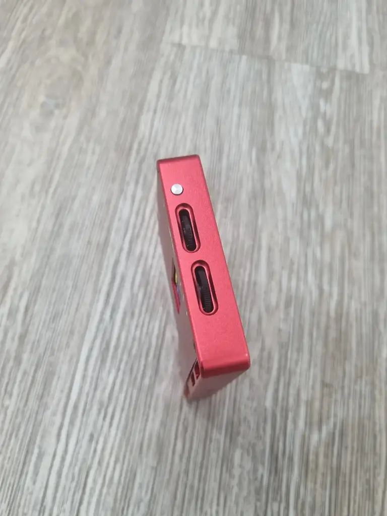 Dynacore D-120R Rgb Pocket Led Video Light - View 4