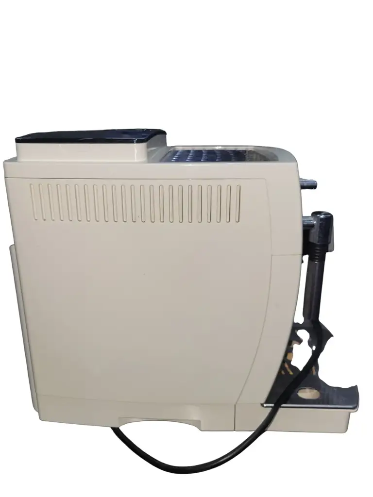 Delonghi Ecam 23 Espresso Machine - View 2