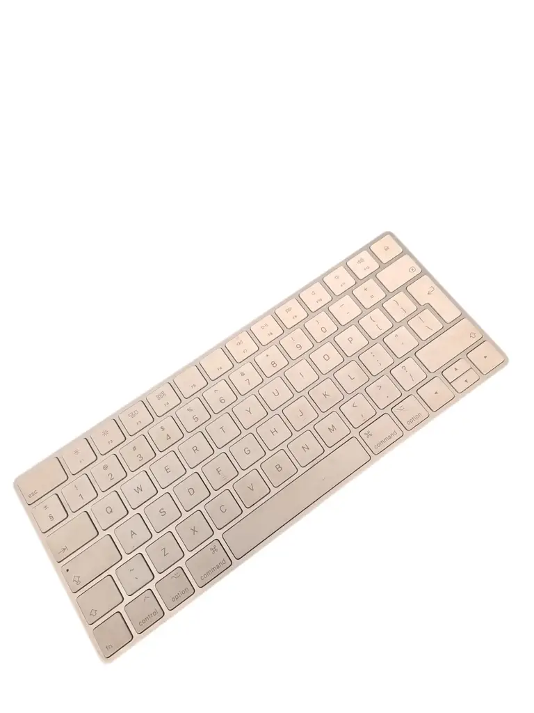 Apple Magic Keyboard (Usb-C) - View 2