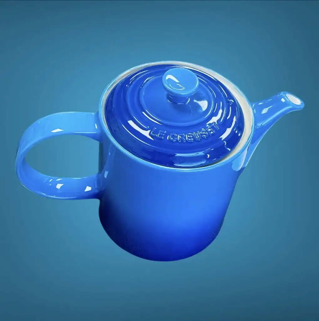 Le Creuset Grand Teapot - View 2