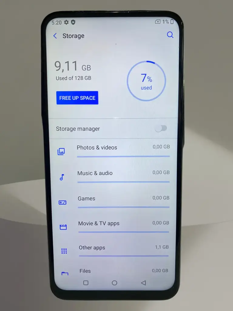 Hisense Infinity H50 Zoom Smartphone. (128Gb) - View 3