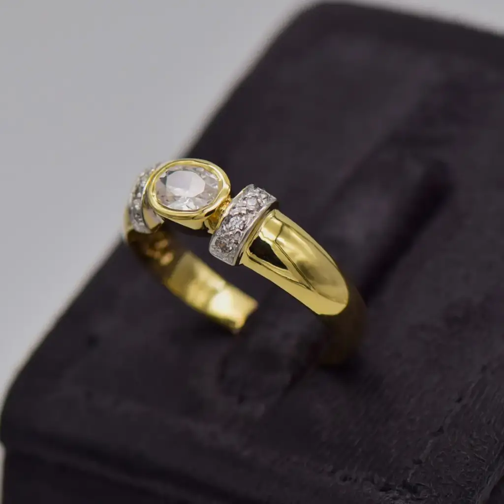 9ct Yellow Gold Dress Ring - View 3