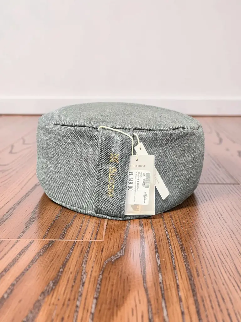 Bloom Linen Meditation Cushion - View 2
