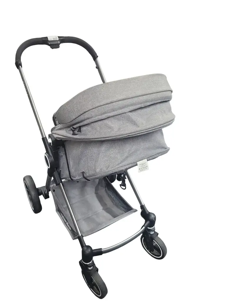 Nania Pram - View 2