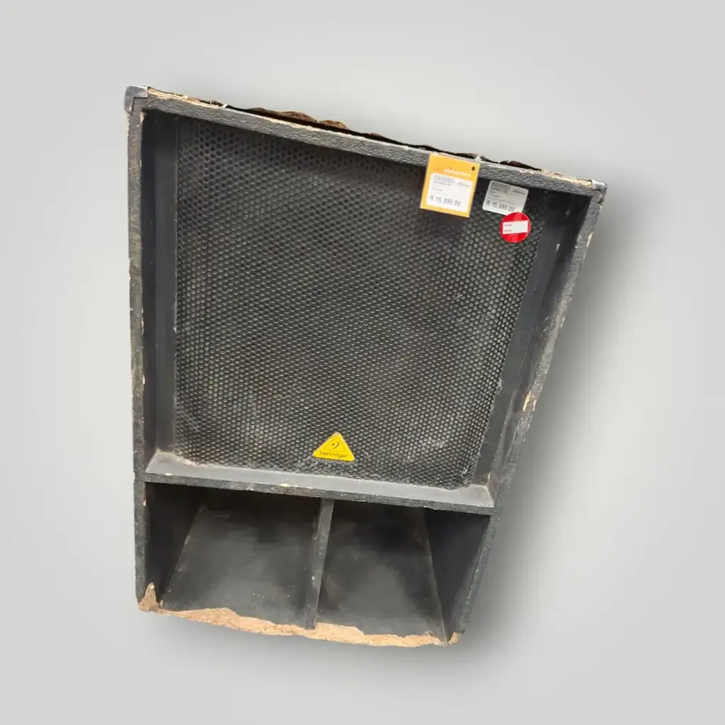 Behringer 18 Inch Subwoofer - View 3