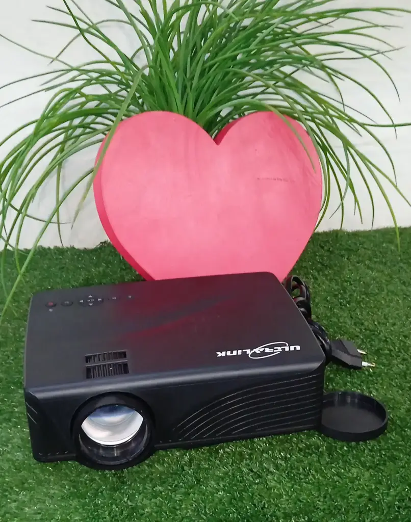 Ultralink Mini Led Projector