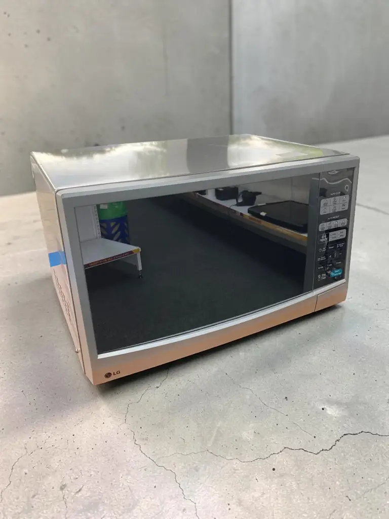 Lg Ms4849s Solo Microwave Oven (48-Liter Capacity) - View 2