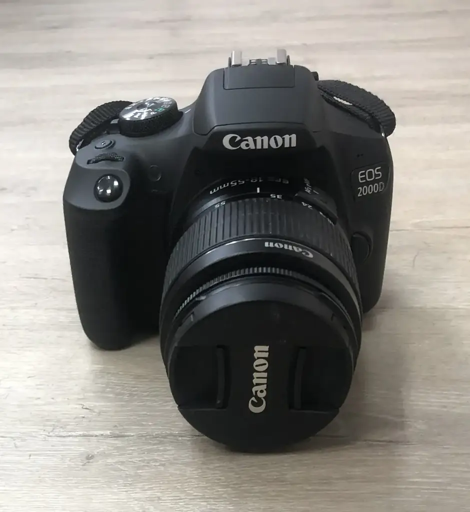 Canon Eos 2000D Camera - View 4