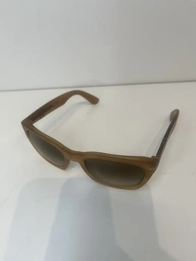 Persol 3058 Ladie's Sunglasses - View 3