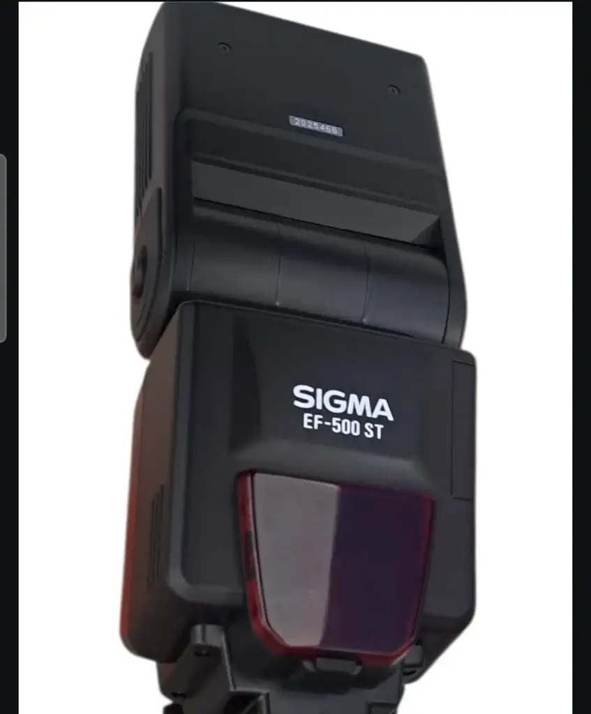 Sigma Ef -500 St Camera Flash - View 2