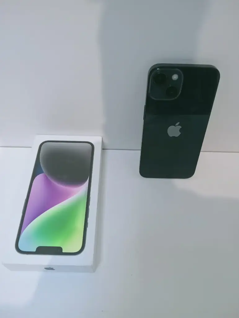 Iphone 14 128Gb Smartphone - View 2
