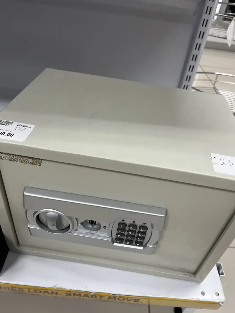 Yale Burglar Resistant Safe Safe Locker (Keypad) - View 2