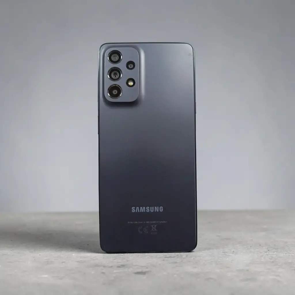 Samsung Galaxy A73 5G - View 2