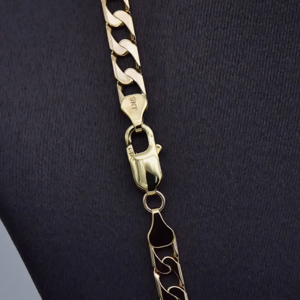 9ct Yellow Gold Chain Curb-Link - View 3