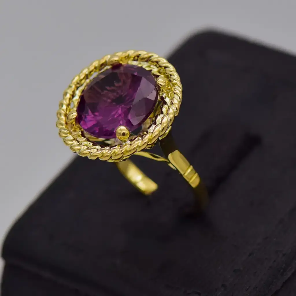 18ct Yellow Gold Dress Ring - View 3