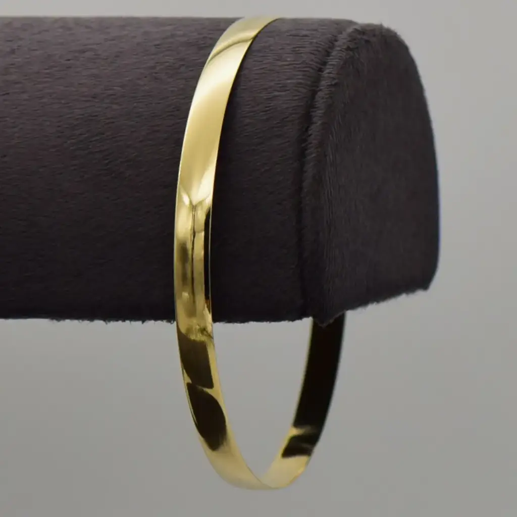 9ct Yellow Gold Bangle Plain