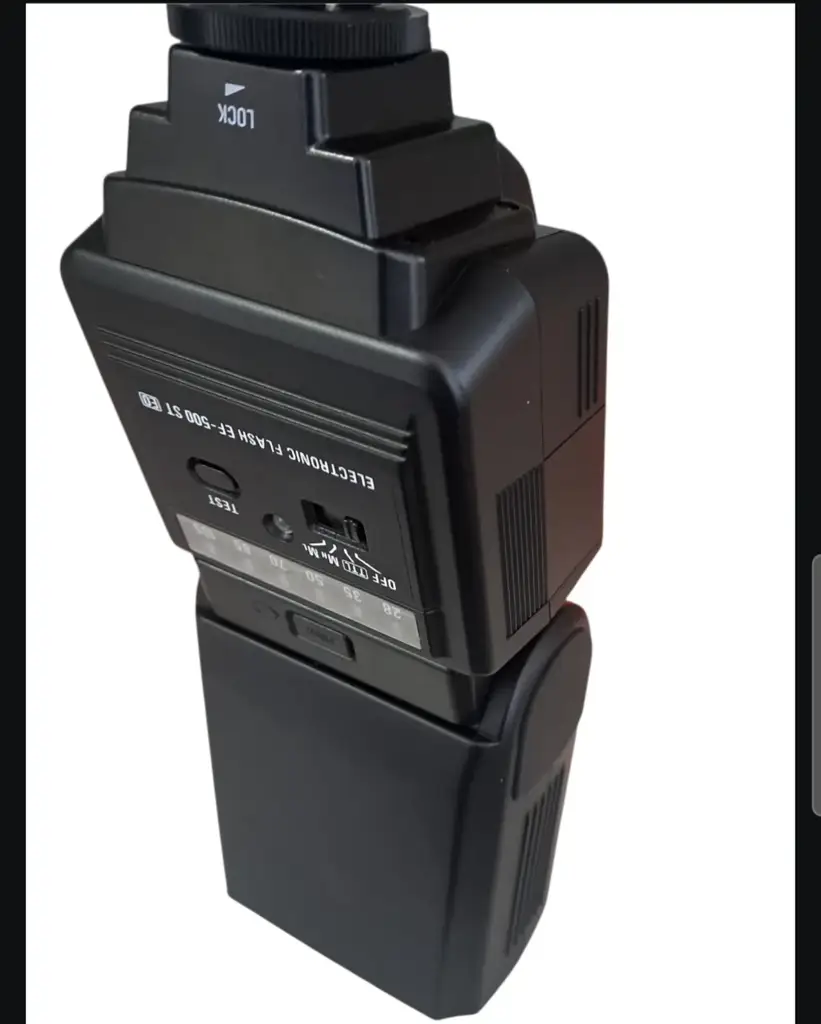 Sigma Ef -500 St Camera Flash - View 4